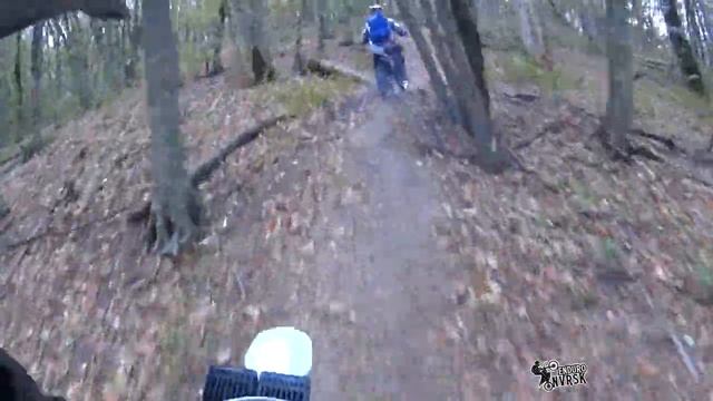 Прогулка по маркхоту Suzuki TS200R*2 и Kawasaki KLX 250r смотреть онлайн