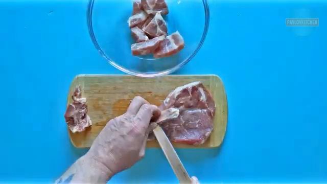 Вкуснейший маринад для мяса Шашлыка | Russian Barbecue Marinade смотреть онлайн