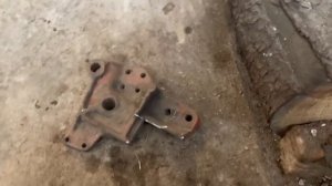 Переделываем  навеску на тракторе т-25, одним из простых и доступных способов.