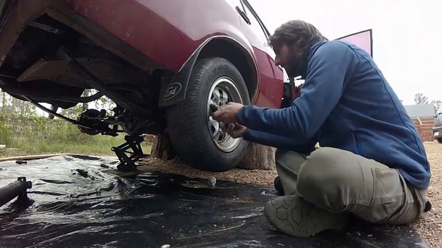 Listooo colocado diferencial y frenos Ford escort mk2 смотреть онлайн