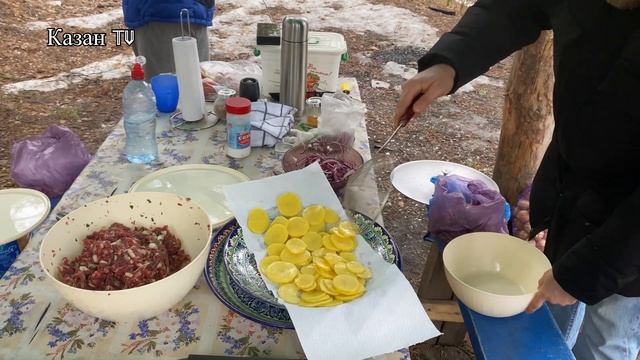 Вкуснейший Кебаб из говядины и мега простая Чупонча. Идеальные шашлыки от Казан TV.