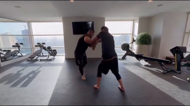 Кто победит Хабиб или Махачев? смотреть онлайн