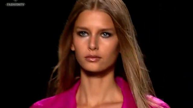 Fashiontv | FTV.com - MODELS HANA SOUKUPOVA FEM PE 2004