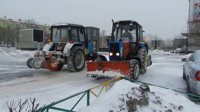 Манёвры снегоуборочных тракторов возле Гаваны смотреть онлайн