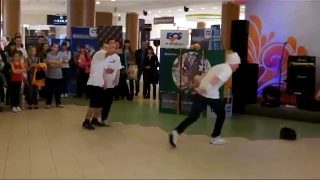 Breakdance. ТРЦ "Золотой Вавилон" смотреть онлайн
