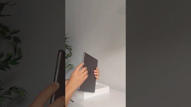 iPad (9th Generation), Space Gray, Unboxing смотреть онлайн