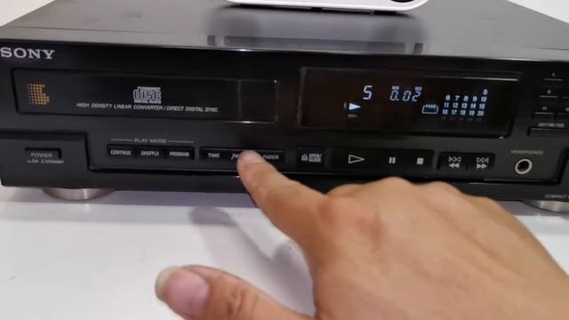 1990's SONY CDP-M11 Compact Disc CD Player (Made in Japan) смотреть онлайн