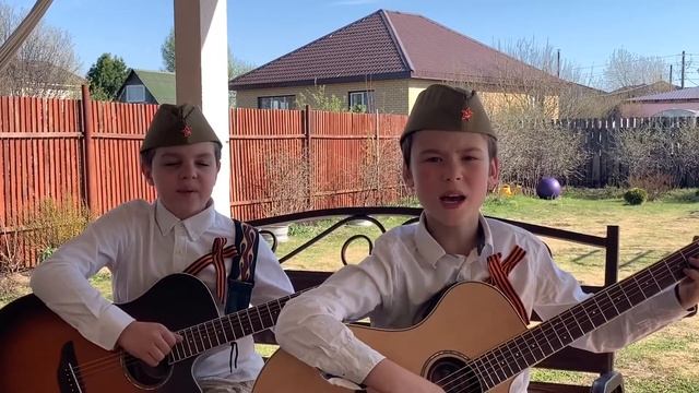 «Кино», О. Митяев. Исполняют Тимофей Брызгалов и Владимир Соколинский