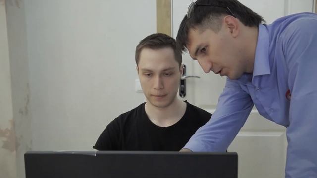 Инженер - проектировщик компании "Ваш Выбор" смотреть онлайн