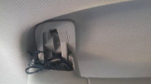 тигуан2 ремонт ручки потолочной в полевых условиях за 5 минут.