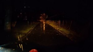 ?Дождевой тест ПТФ ?Bi-LED 5000k vs Xenon 3000k 4300k противотуманные фары на мокром асфальте