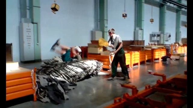 Корпорация БОГДАН , автомобильный завод , архив за 2013 год... Вот так мы собирали автомобили смотреть онлайн