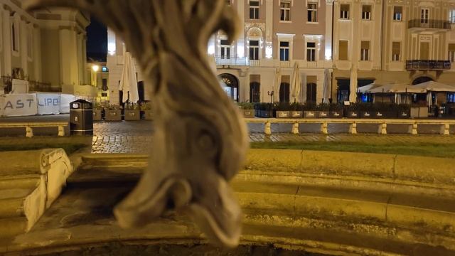 Honor Magic5 Pro, Low Light Video Sample (4K) смотреть онлайн