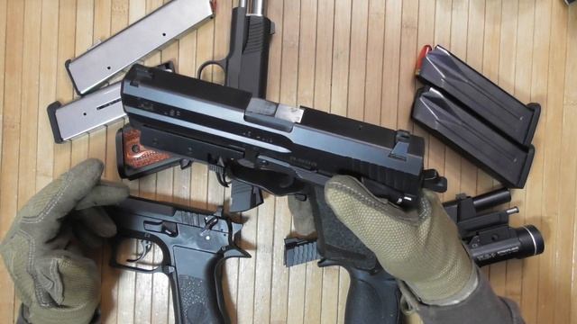Пистолеты в 45 калибре, идея после общения смотреть онлайн
