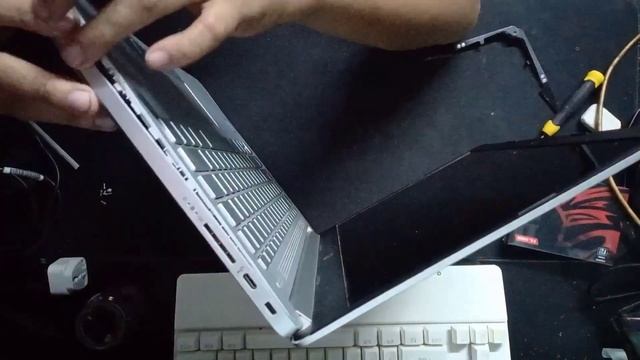 HP Notebook Laptop 14s-CF2XXX Upgrade SSD смотреть онлайн