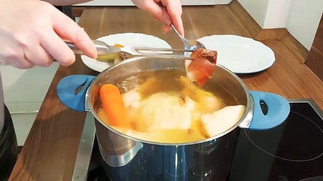 5 минут немецкой кухни|Куриный суп с домашней лапшичкой смотреть онлайн