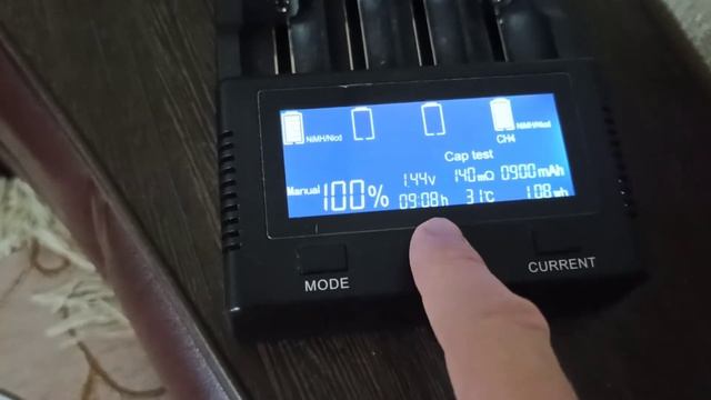 Тест дешевых аккумуляторных батареек AAA Ergolux с Wildberries устройством Vapcell S4 Plus. Часть 1 смотреть онлайн