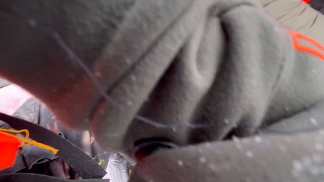 Купили лодку с мотором! Обкатка зимой! Сломали мотор! Подводная охота на Десногорском водохранилище смотреть онлайн