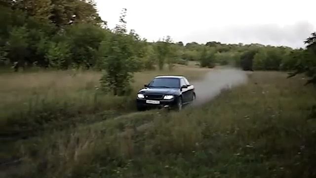 Гонкэ по пыли)).MPG смотреть онлайн