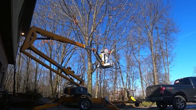 #121 Forget the Ladder, Rent a Man Lift!! смотреть онлайн