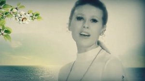 Бежит река  --  Мария Пахоменко