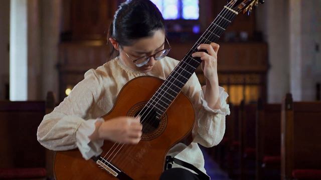 Hao Yang (China) performs Giulio Regondi's Variations on Air from Bellini's I Capuleti e i Montecch смотреть онлайн