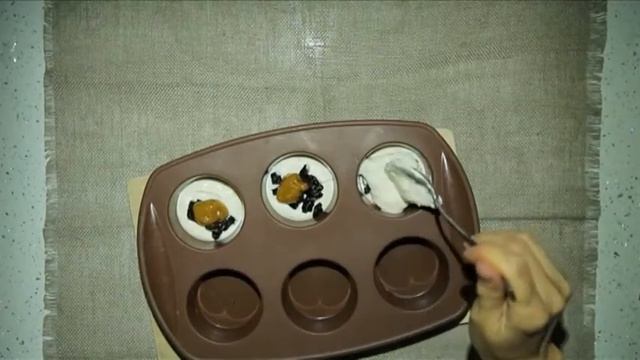 РАЗ И ГОТОВО! Сырники с черносливом от Анастасии Щербаковой смотреть онлайн