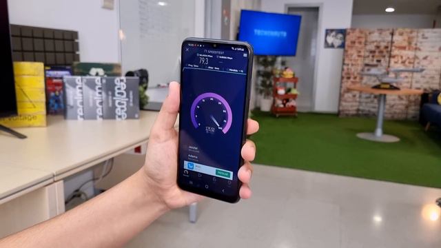 SAMSUNG APUNTA CONTRA XIAOMI!!!!!!! a22 смотреть онлайн