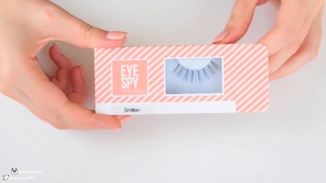How To Apply False Eyelashes For Beginners! смотреть онлайн