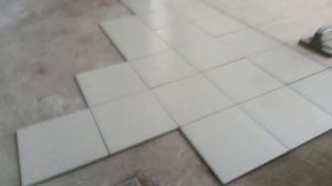 Полы из плитки с разуклонкой к сливному трапику