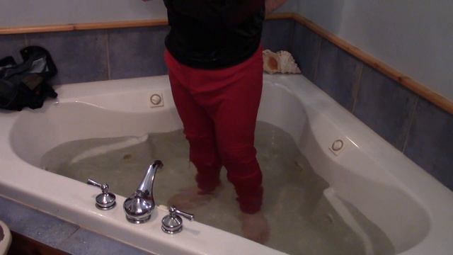 Wetlook Shower/bath: Heavy Duty Fleece Coat!