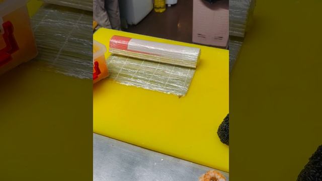 Sushi 🍣 Red California. Как делать суши красная Калифорния. смотреть онлайн