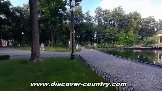 Сказка Харькова; Канал Discover Ukraine; г. Харьков; Парк имени М./ (Максима) Горького смотреть онлайн