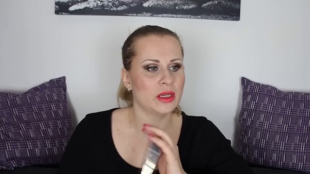 Recenze - Řasenka Voluptuous False Lash Effect (Max Factor) смотреть онлайн