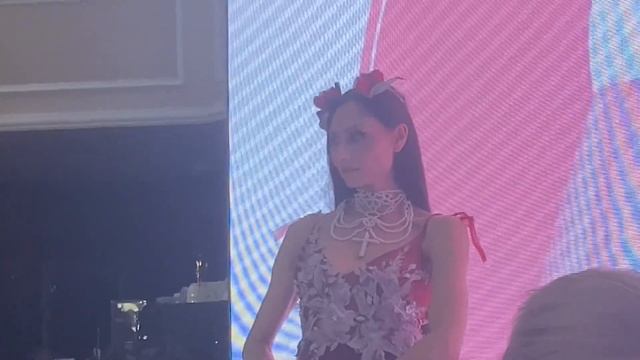 |ДЕНЬ ВИЗАЖИСТА| Показ GEOMETRY fashion смотреть онлайн