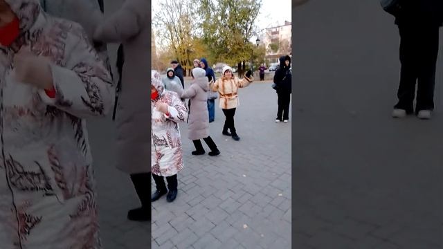 Танцы кому заа! Саранск. Светтехстрой кинотеатр Лучь. 2023 год 26 октября.. смотреть онлайн
