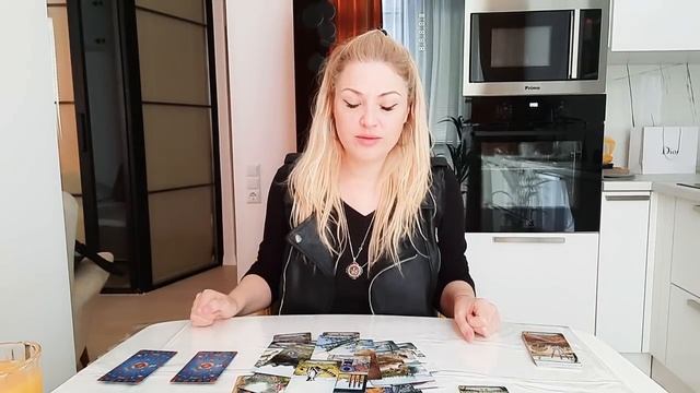 ЕГО НАМЕРЕНИЯ НА БЛИЖАЙШЕЕ ВРЕМЯ,ЧТО В ЧУВСТВАХ, ЕГО СТРАХИ, КАК ВАМ СЕБЯ ВЕСТИ. смотреть онлайн