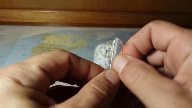 Распаковка посылки с 10pcs T10 5050 LED Light. GgearBest. смотреть онлайн