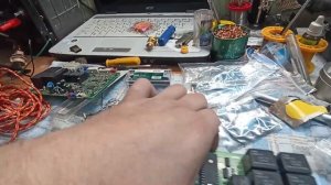 Постоянно горят поворотники, что делать?