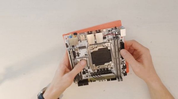 ?? Unboxing Jginyue X99i Server and Specs Overview