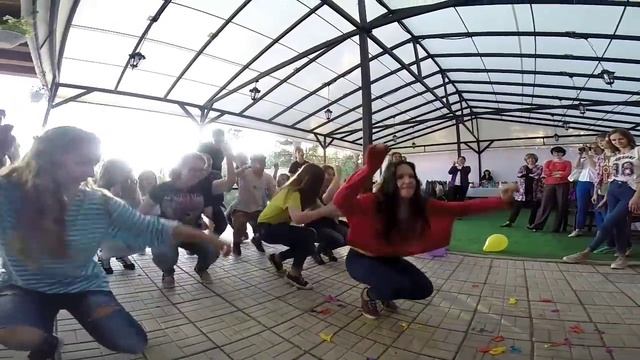 Танцы-шманцы смотреть онлайн