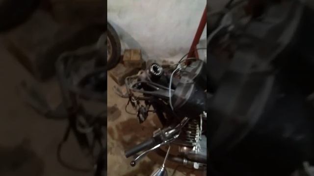 Іж Юпітер (кермо) #гараж #ремонт #україна #иж #ижюпитер #мотоцикл #мотоциклыссср смотреть онлайн