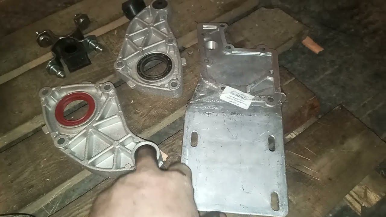 Отвязка переднего моста Нива 21213 (1часть).