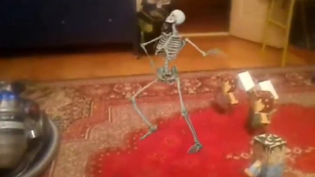 Скелет танцует!!! смотреть онлайн