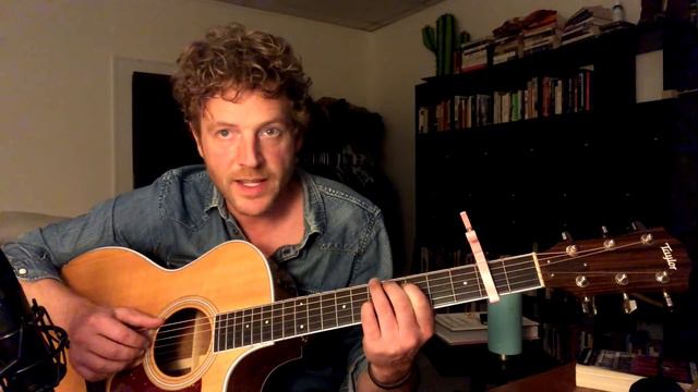 How to play "Humble Me" by Norah Jones on Guitar смотреть онлайн