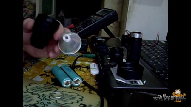 FlashLight Torches Convoy C8 18650 disassembly - разборка, тест тока смотреть онлайн