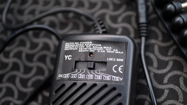 Зарядное устройство для ноутбука в автомобиле