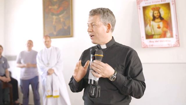 Pfarrer Erich Maria Fink am Weltjugendtag 2019 in Panama смотреть онлайн