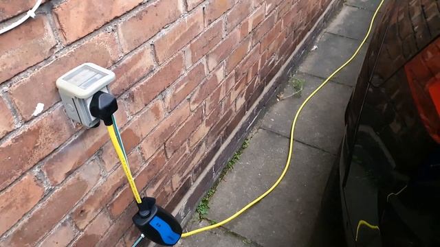 Living With: The Volvo XC60 Polestar Engineered смотреть онлайн