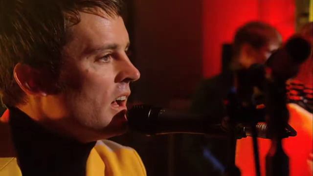 Franz Ferdinand Ft La Roux - Call Me (cover Blondie) @ NME Awards 2009 (HD)
